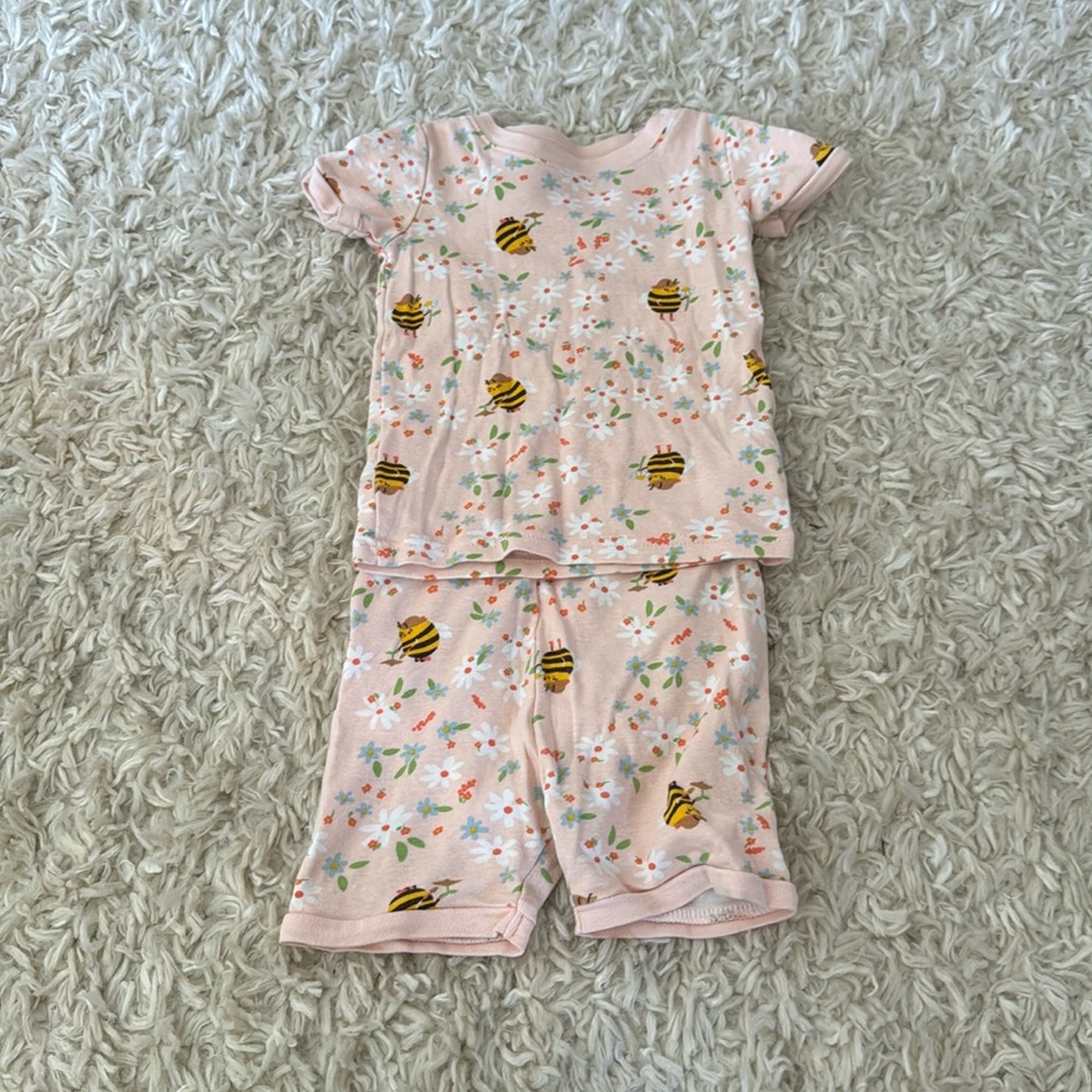 5/$25 3T Old Navy Pajama Set
